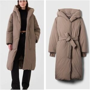 Gap Big Puff Coat in Plymouth Rock Brown